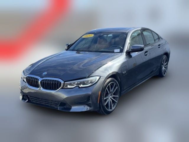 2022 BMW 3 Series 330e xDrive