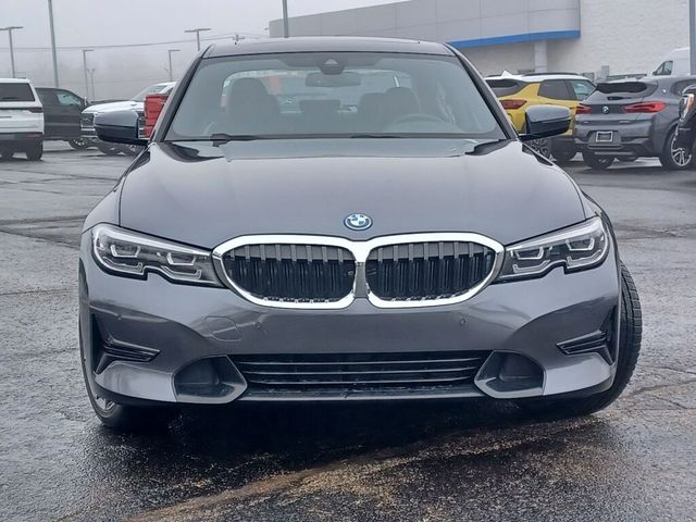 2022 BMW 3 Series 330e xDrive