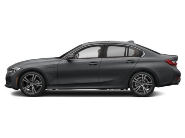 2022 BMW 3 Series 330e xDrive