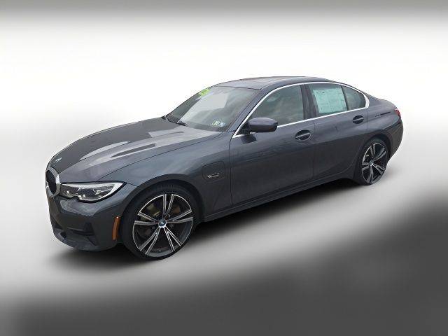 2022 BMW 3 Series 330e xDrive