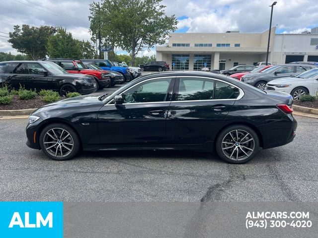 2022 BMW 3 Series 330e xDrive