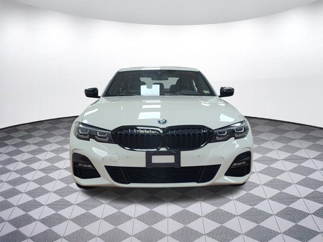 2022 BMW 3 Series 330e xDrive