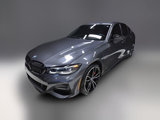 2022 BMW 3 Series 330e xDrive