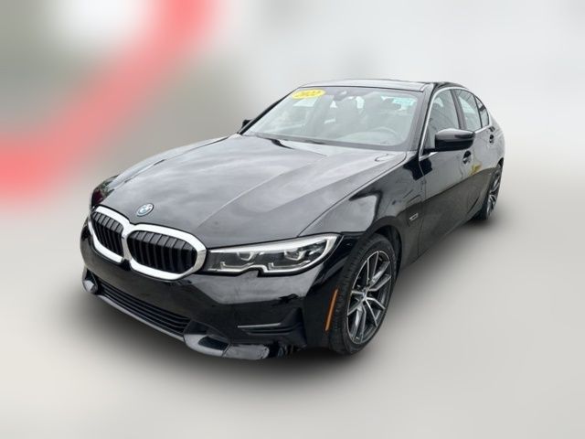 2022 BMW 3 Series 330e xDrive