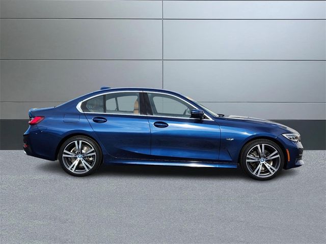 2022 BMW 3 Series 330e xDrive