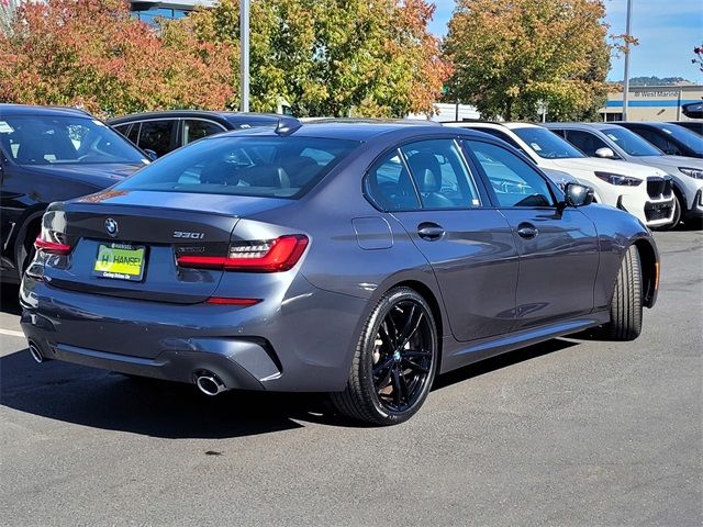 2022 BMW 3 Series 330i