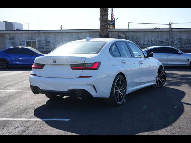 2022 BMW 3 Series 330i