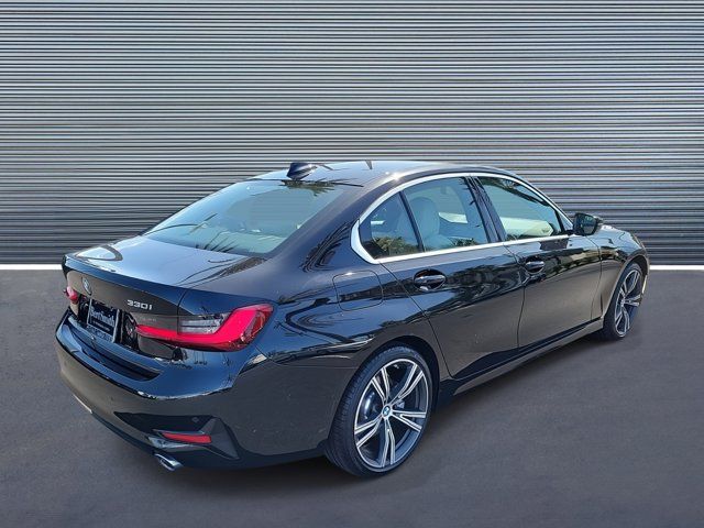 2022 BMW 3 Series 330i