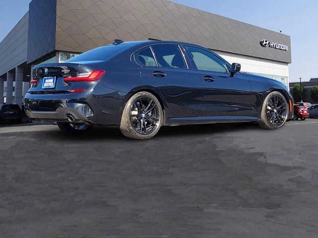 2022 BMW 3 Series 330i