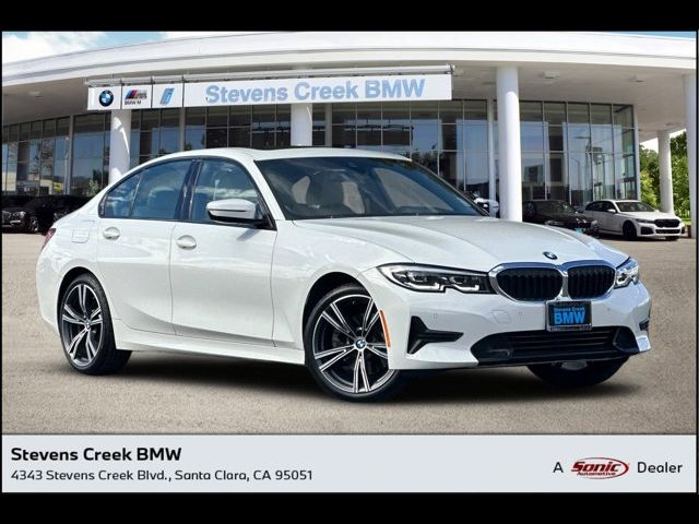 2022 BMW 3 Series 330i