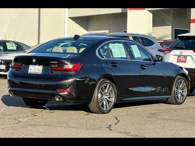 2022 BMW 3 Series 330i