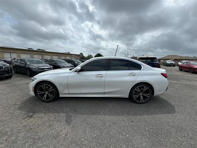 2022 BMW 3 Series 330i