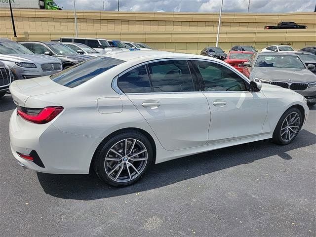 2022 BMW 3 Series 330i