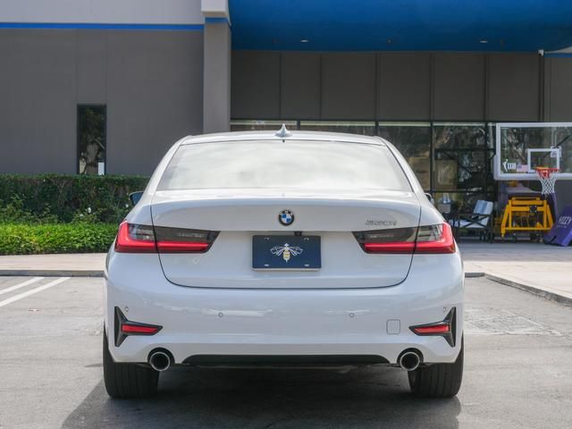 2022 BMW 3 Series 330i