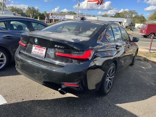 2022 BMW 3 Series 330i xDrive