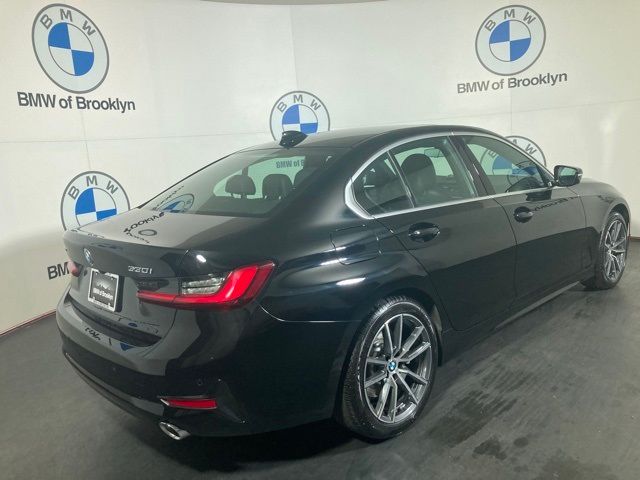 2022 BMW 3 Series 330i xDrive