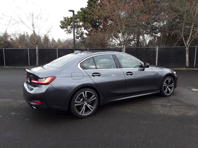 2022 BMW 3 Series 330i xDrive