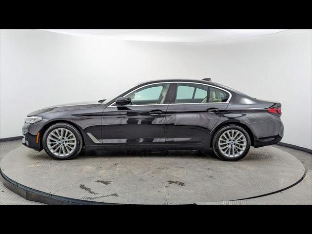 2022 BMW 5 Series 530i