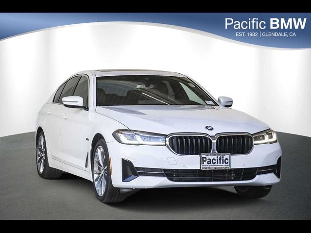 2022 BMW 5 Series 530e