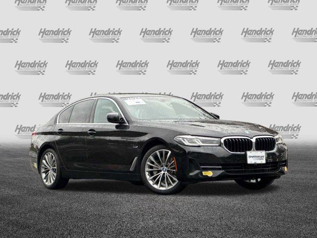 2022 BMW 5 Series 530e