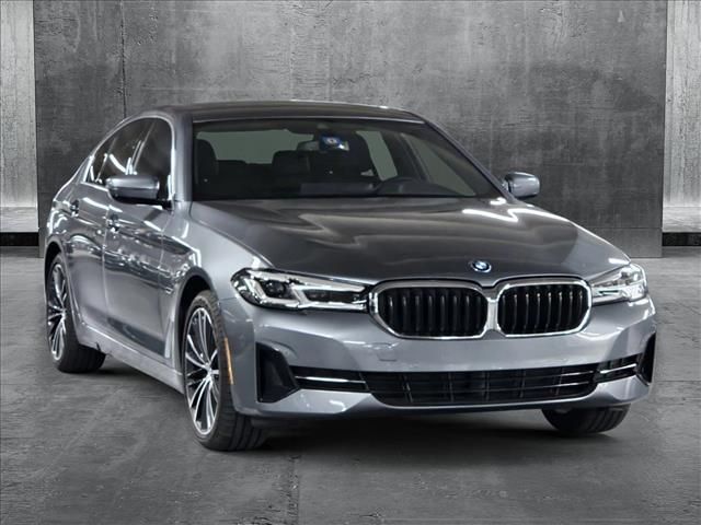 2022 BMW 5 Series 530e