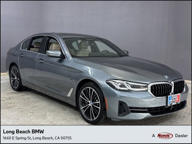 2022 BMW 5 Series 530e