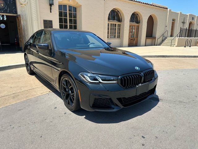 2022 BMW 5 Series 530e