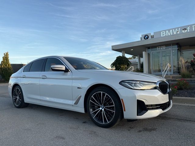 2022 BMW 5 Series 530e