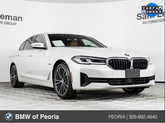 2022 BMW 5 Series 530e