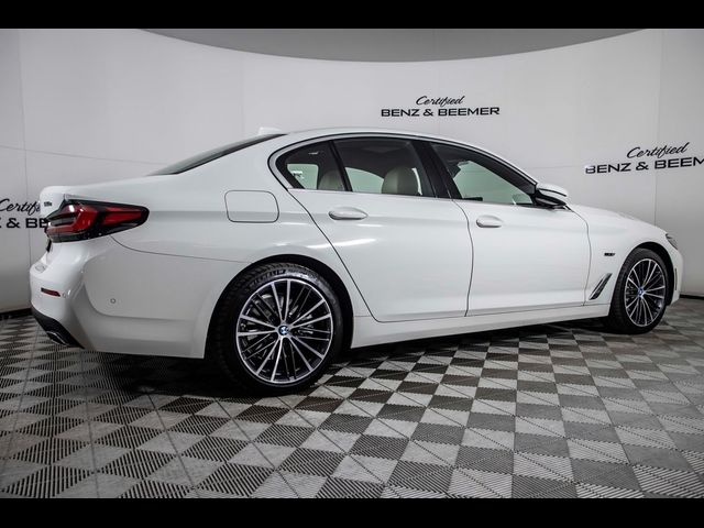 2022 BMW 5 Series 530e