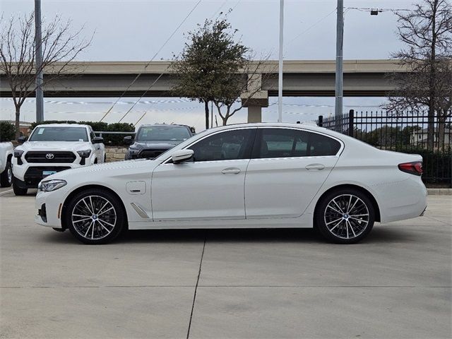 2022 BMW 5 Series 530e