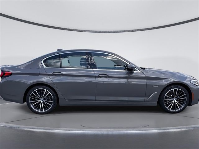 2022 BMW 5 Series 530e