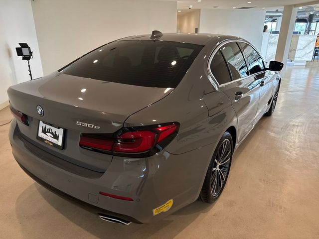 2022 BMW 5 Series 530e