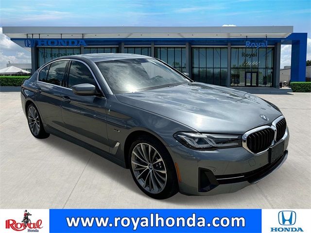 2022 BMW 5 Series 530e