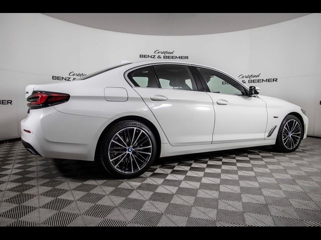 2022 BMW 5 Series 530e