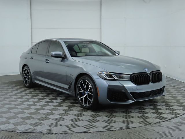 2022 BMW 5 Series 530e xDrive