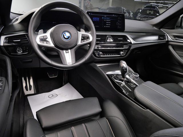 2022 BMW 5 Series 530e xDrive