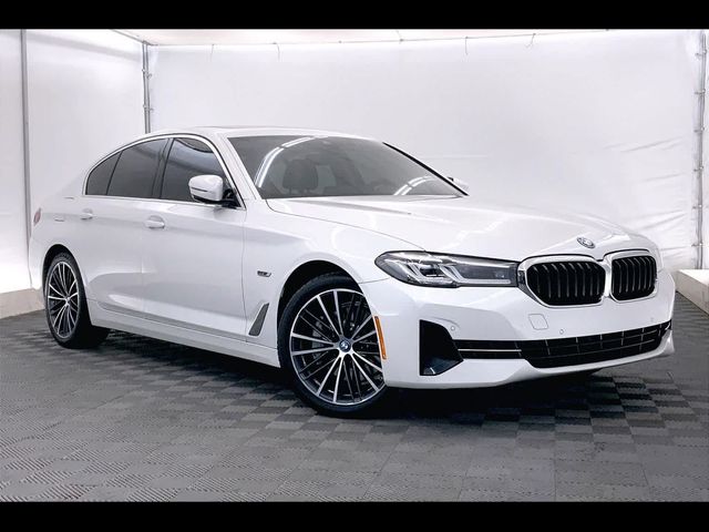 2022 BMW 5 Series 530e xDrive