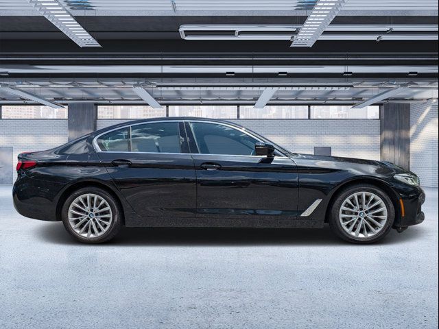 2022 BMW 5 Series 530i