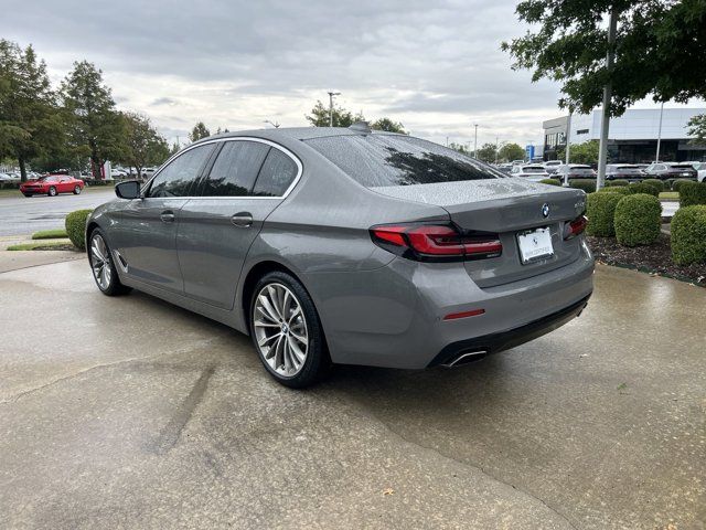 2022 BMW 5 Series 530i