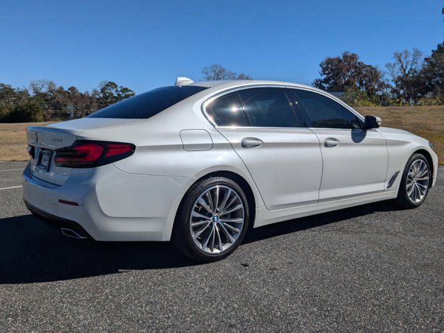 2022 BMW 5 Series 530i