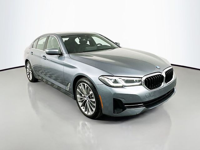 2022 BMW 5 Series 530i