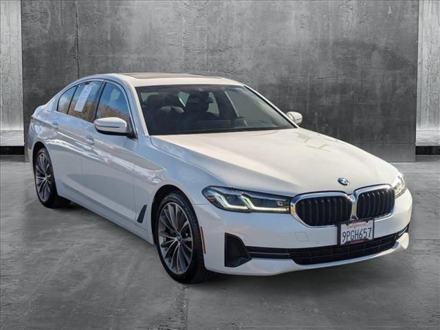 2022 BMW 5 Series 530i