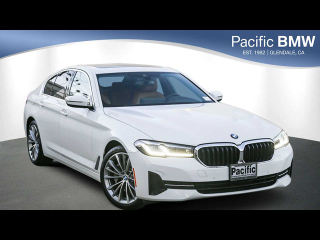 2022 BMW 5 Series 530i