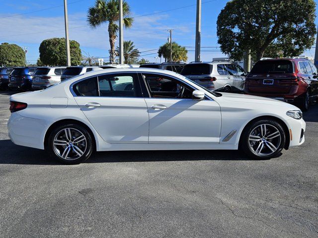 2022 BMW 5 Series 530i