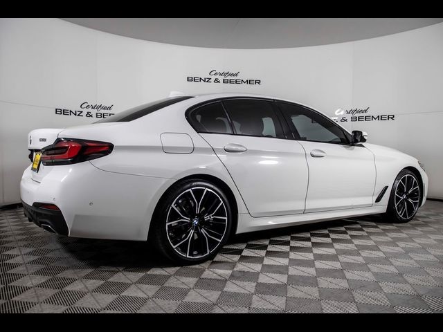 2022 BMW 5 Series 530i