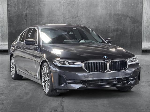 2022 BMW 5 Series 530i