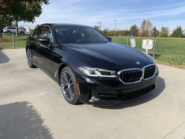 2022 BMW 5 Series 530i