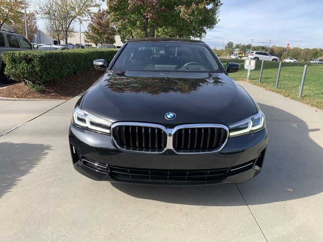 2022 BMW 5 Series 530i