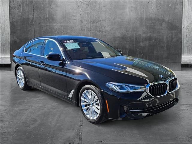 2022 BMW 5 Series 530i